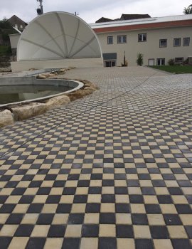 Cal&ccedil;adas